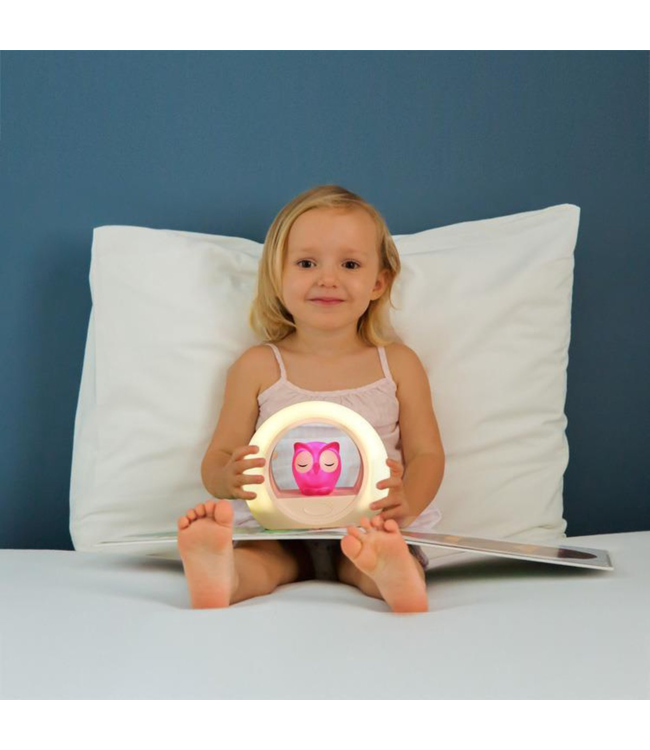 Nachtlamp uil Lou roze met dimbare lampjes en automatische geluidssensor