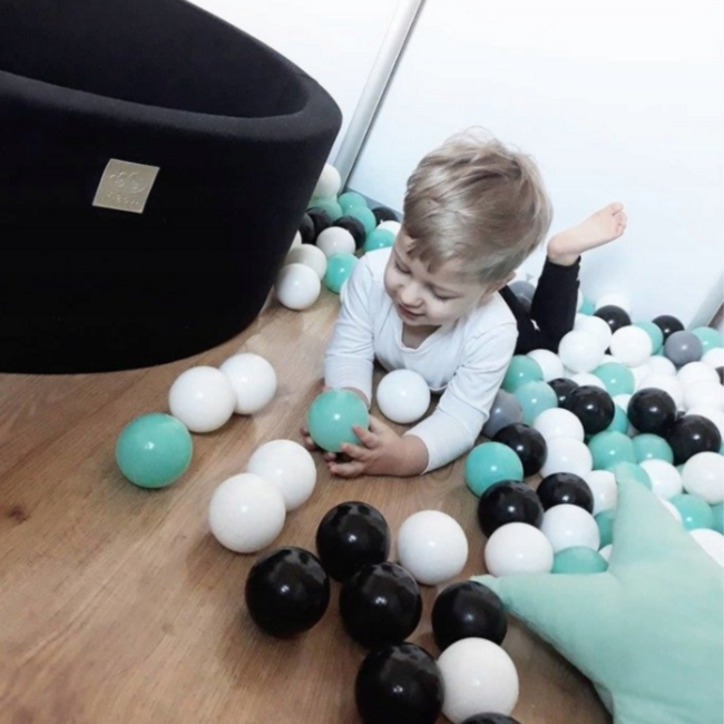 Witte ballenbak ballen – veilige speelballen voor kinderen