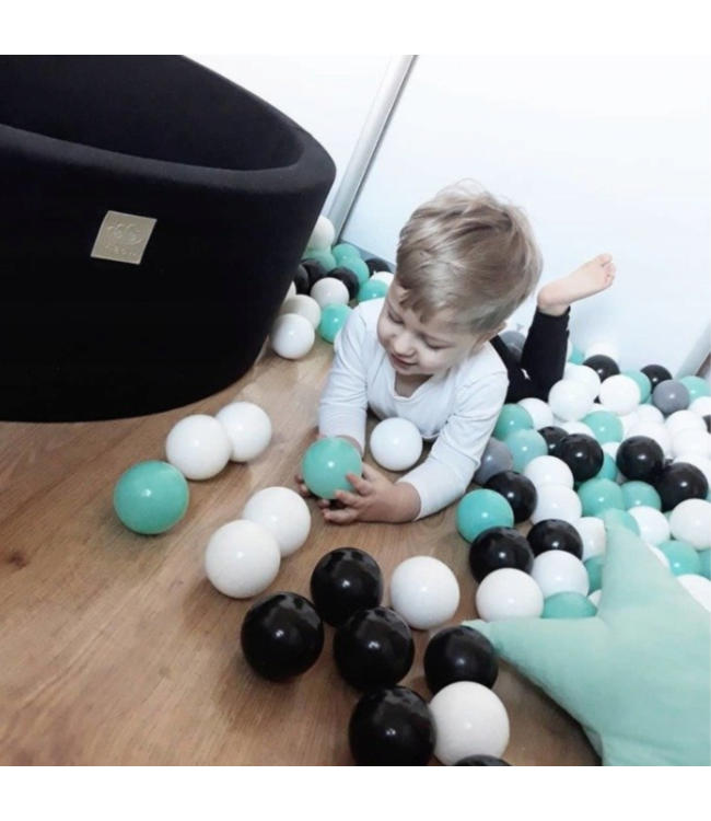 Witte ballenbak ballen – veilige speelballen voor kinderen