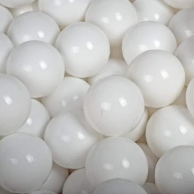 Witte ballenbak ballen – veilige speelballen voor kinderen