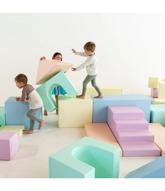 Foam blokken MEGA kasteel – creatief en veilig speelplezier in pastel kleuren