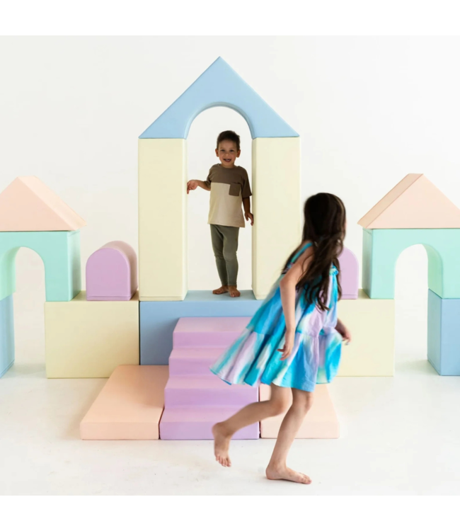 Foam blokken MEGA kasteel – creatief en veilig speelplezier in pastel kleuren