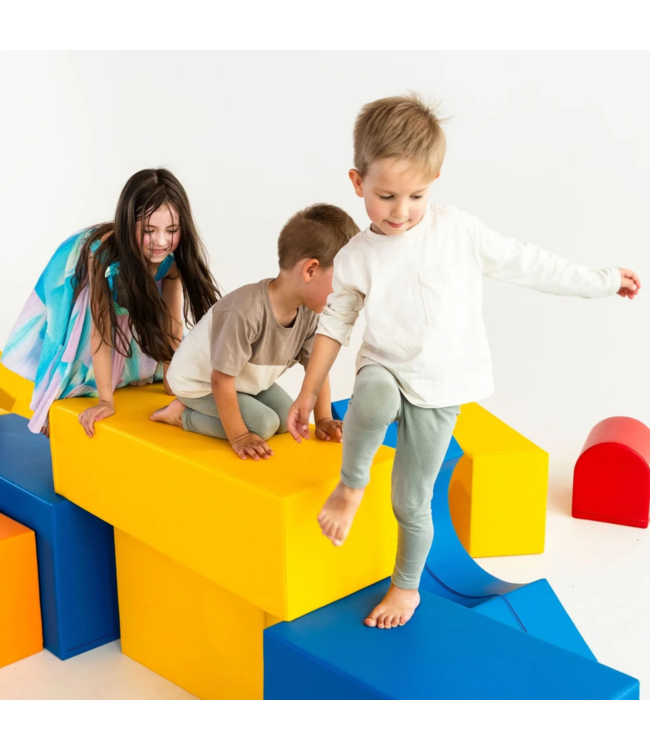 Foam blokken MEGA kasteel – creatief en veilig speelplezier in primaire kleuren