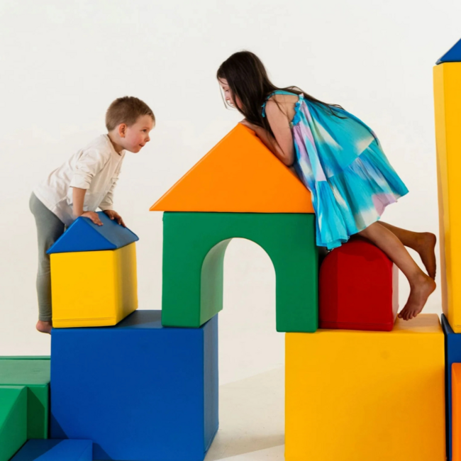 Blocs en mousse MEGA château – jeu créatif et sûr en couleurs primaires