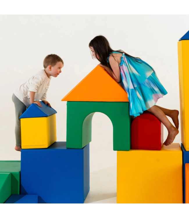 Foam blokken MEGA kasteel – creatief en veilig speelplezier in primaire kleuren