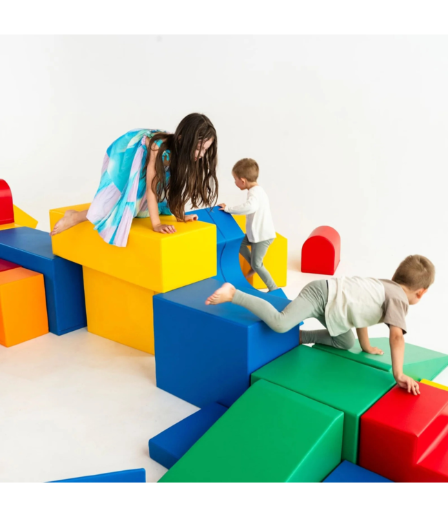 Foam blokken MEGA kasteel – creatief en veilig speelplezier in primaire kleuren