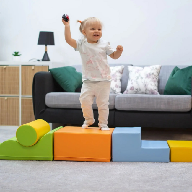 Foam blokken set Explorer – zachte en creatieve speelset in lichte kleuren