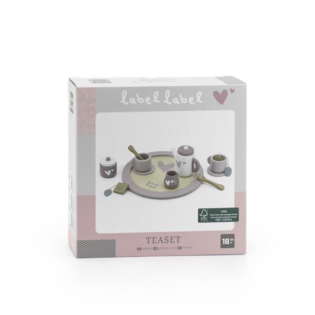 Houten theeservies in roze voor uren fantasiespel