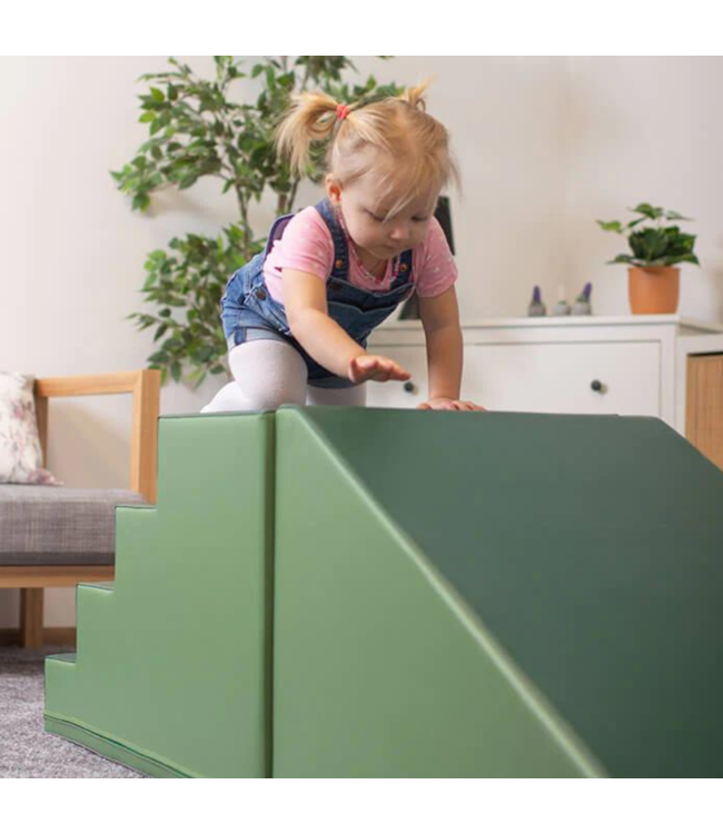 Foam blokken glijbaan XL groen – speelset met trap en glijbaan