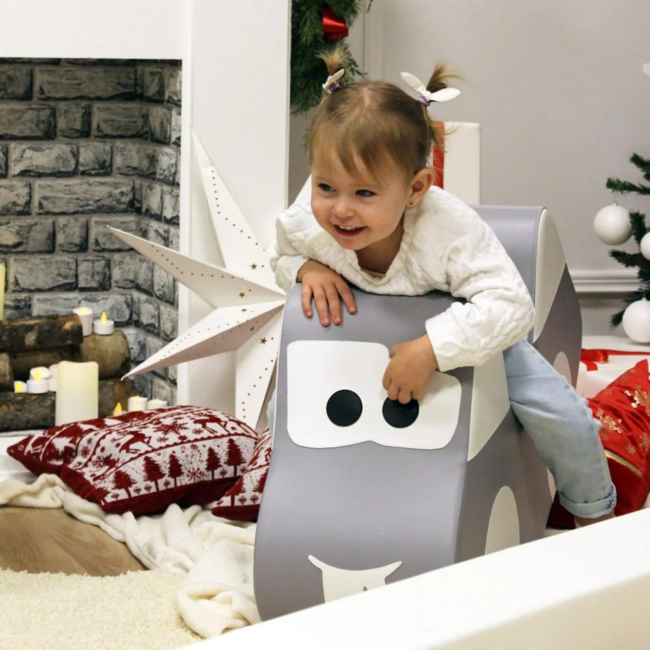 Foam rocker car – safe and comfortable rocking car in grey