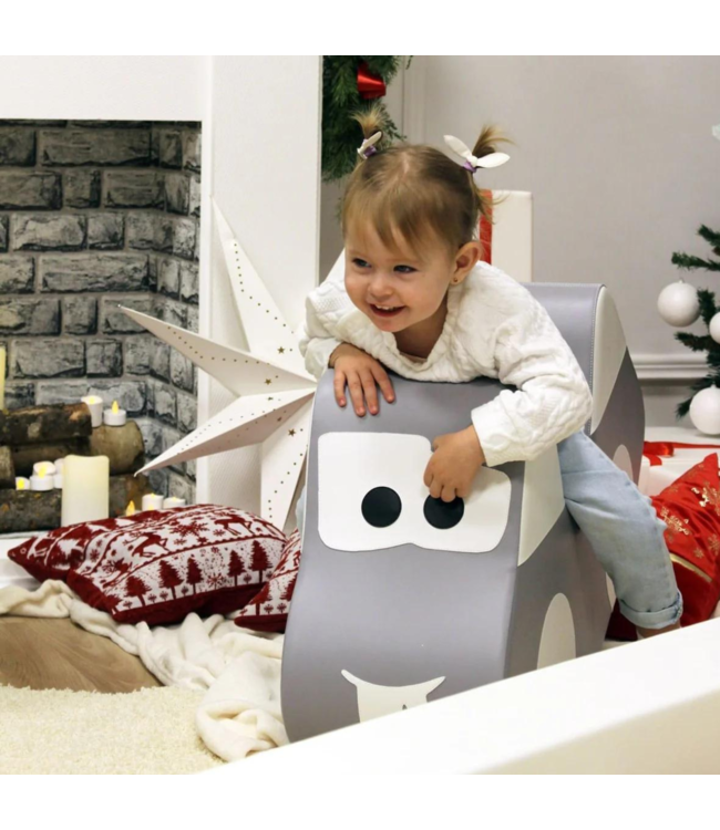 Foam rocker auto – veilige en comfortabele schommelauto in grijs