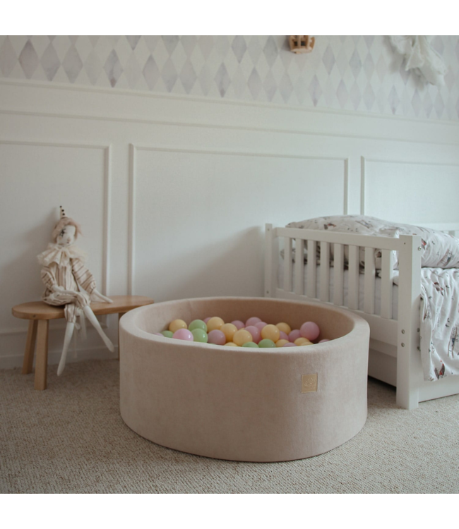 Lente ballenbak 90x30 cm – velvet met 250 pastel ballen