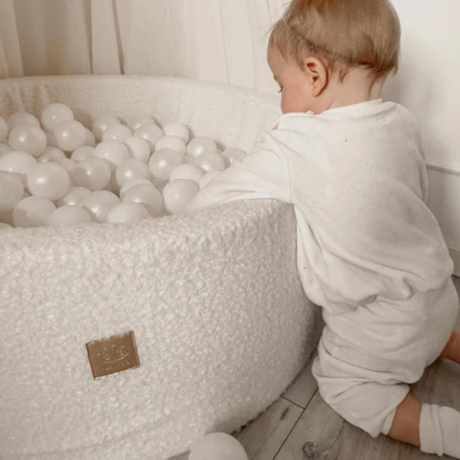 White teddy fabric ball pit with 300 balls – soft, safe and stylish play space for kids