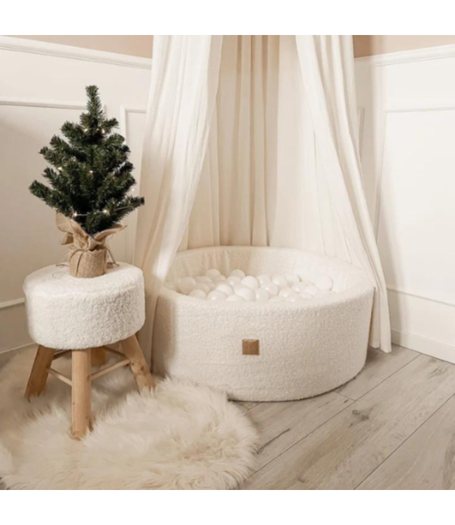 Ruime teddystof ballenbak 90x40 cm met 300 ballen