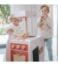 Houten speelkeuken Bistro in roze – stijlvolle kinderkeuken voor kleine chefjes