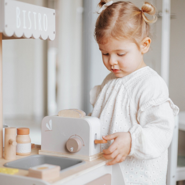 Houten broodrooster nougat van Label Label – FSC speelgoed voor fantasierijk keukenspel