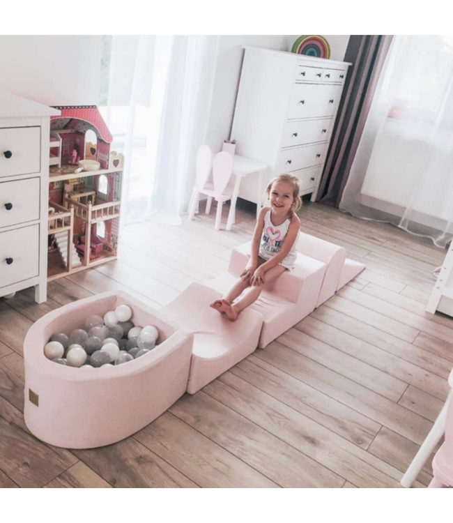 Roze foam blokken set met mini ballenbak voor kinderen