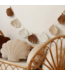 Licht beige schelpvormig fluwelen sierkussen – stijlvol comfort voor kinderkamer en woonkamer