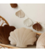 Licht beige schelpvormig fluwelen sierkussen – stijlvol comfort voor kinderkamer en woonkamer