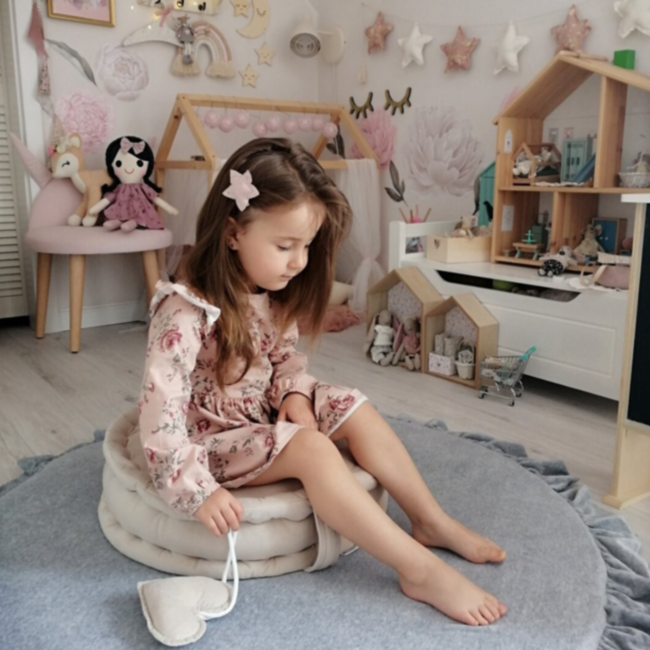 Donkergrijze velvet foam speelmat met ruches Ø 100 cm