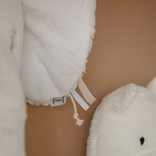 Unieke wanddecoratie olifant Elly in ecru met 3D-effect voor babykamer