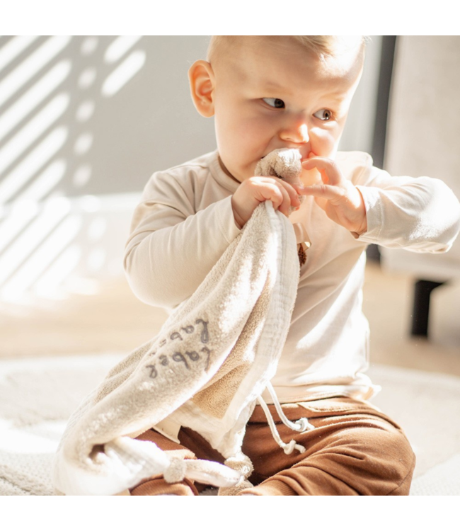 Zacht knuffeldoekje in beige voor baby’s, ideaal voor geborgenheid en troost