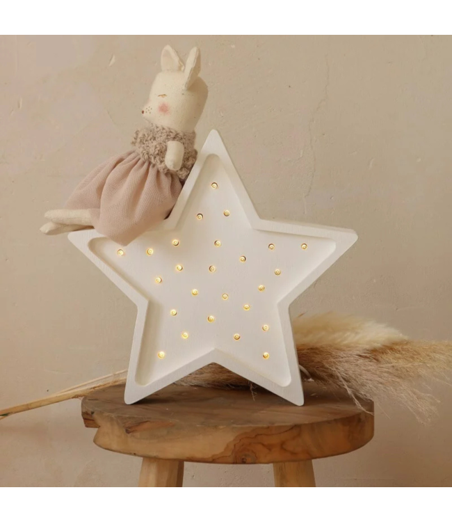 Duurzame houten nachtlamp in stervorm – handgemaakt en dimbaar