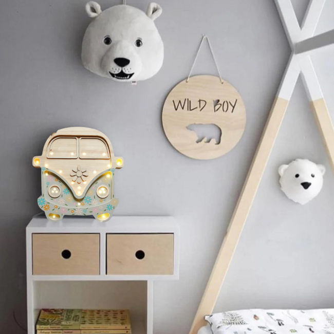 Handgemaakte houten Volkswagen bus nachtlamp – retro eyecatcher voor de kinderkamer