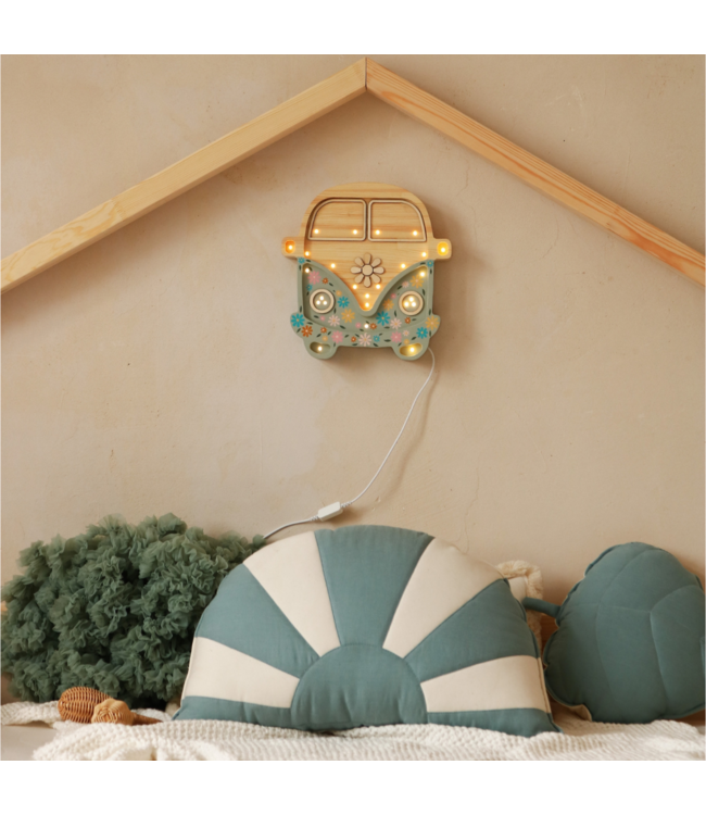 Handgemaakte houten Volkswagen bus nachtlamp – retro eyecatcher voor de kinderkamer