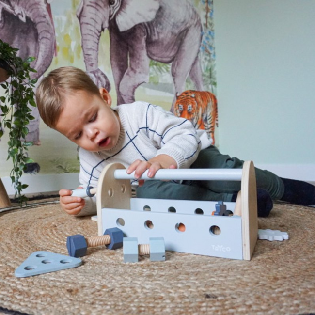 Boîte à outils en bois compacte pour enfants pleine d'imagination et de jeu