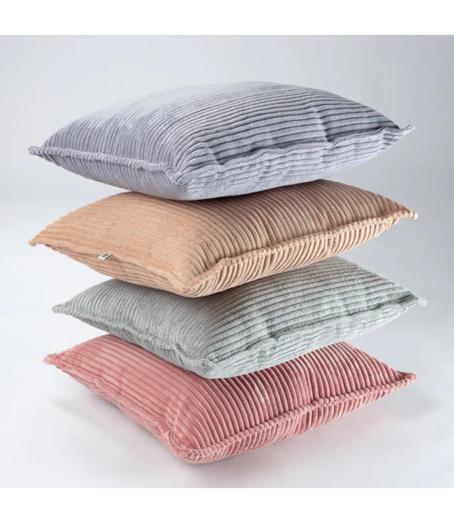 Beige corduroy sierkussen – duurzaam, wasbaar en stijlvol comfort
