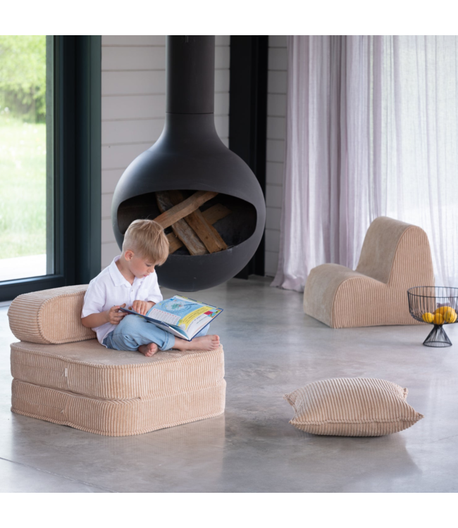 Beige corduroy sierkussen – duurzaam, wasbaar en stijlvol comfort