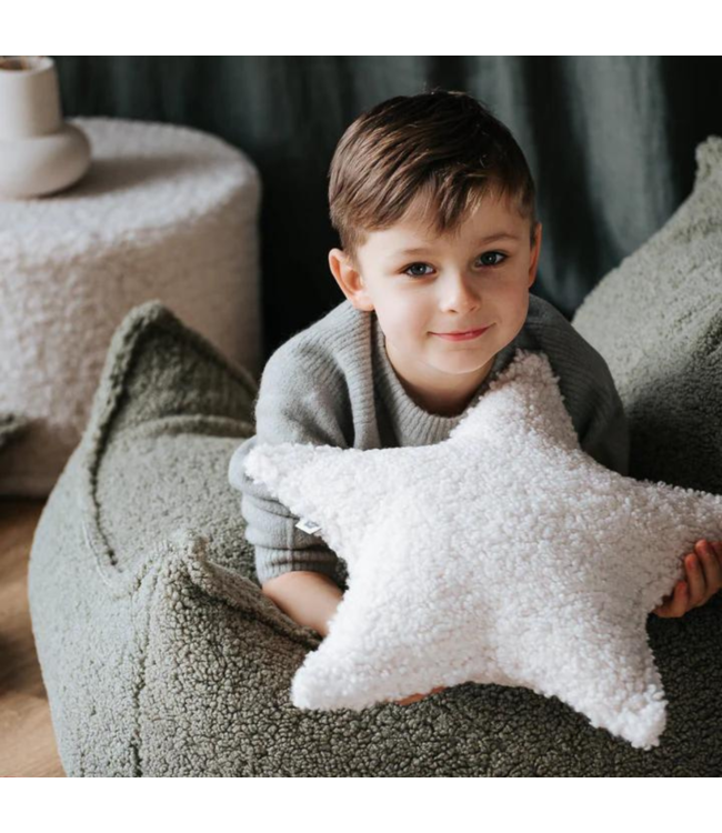 Cream ster kussen van zachte teddystof – speels en comfortabel