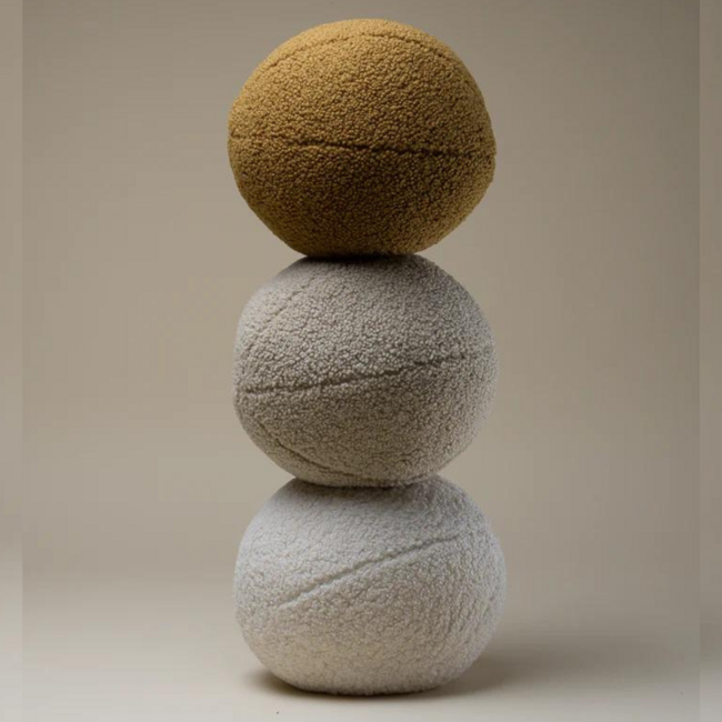 Beige balkussen van zachte teddystof – comfortabel en duurzaam voor kinderen