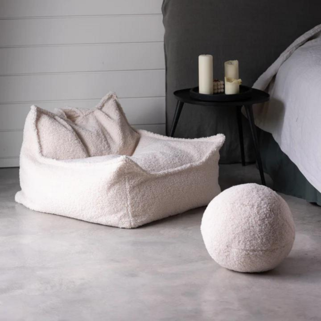 Cream balkussen van zachte teddystof – comfortabel en duurzaam voor kinderen