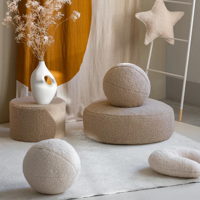 Cream balkussen van zachte teddystof – comfortabel en duurzaam voor kinderen