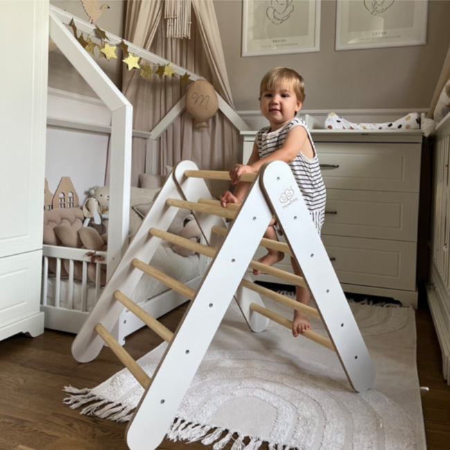 Klimrek met tenthoes in wit en blauw – veelzijdig speelmeubel voor kinderen