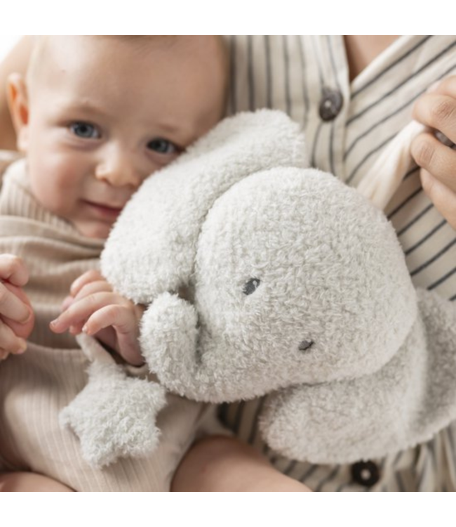 Zachte muziekknuffel olifant – met rustgevende melodieën en aaibare stof