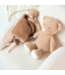 Zachte bruine knuffelbeer van teddystof voor baby’s