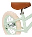 Mintgroene 12 inch loopfiets met rieten mand en verstelbaar stuur