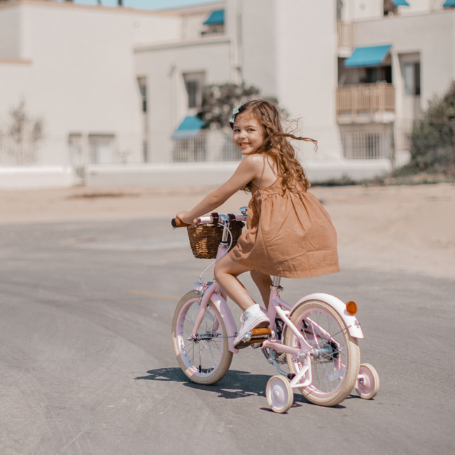 Vélo enfant 16 pouces rose – solide, mignon et parfait pour les premières balades