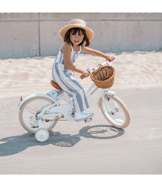 Kinderfiets 16 inch wit met mand, zijwieltjes en verstelbaar stuur