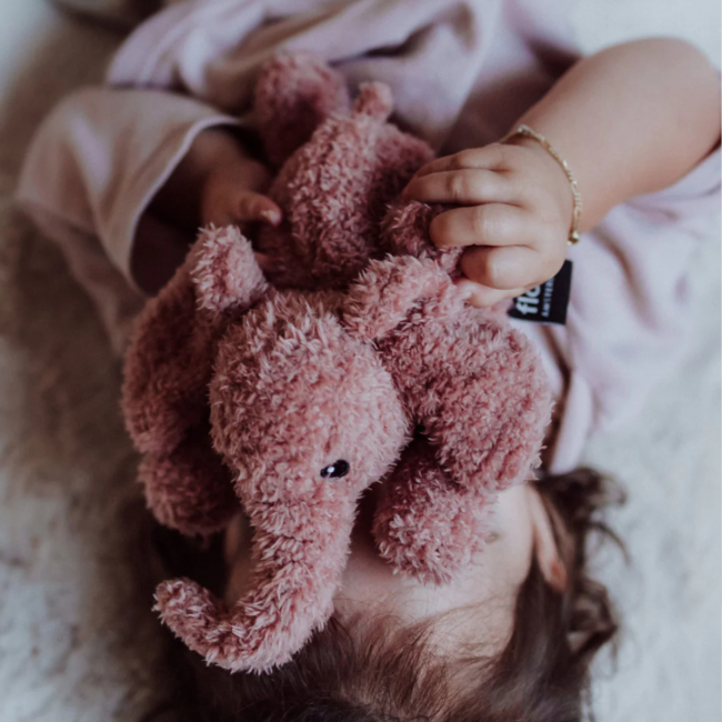 Zachte knuffelolifant met ingebouwd nachtlampje voor baby’s