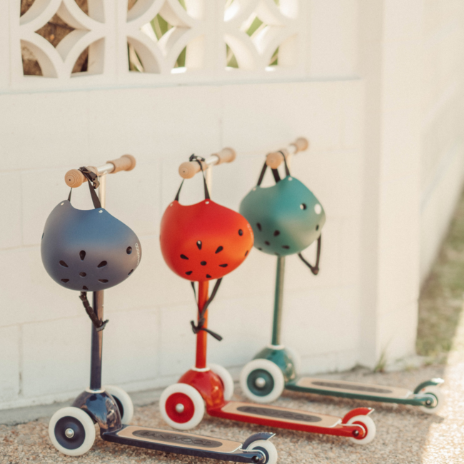 Kids 3-Wheel Scooter in Navy – safe and stylish ride for toddlers