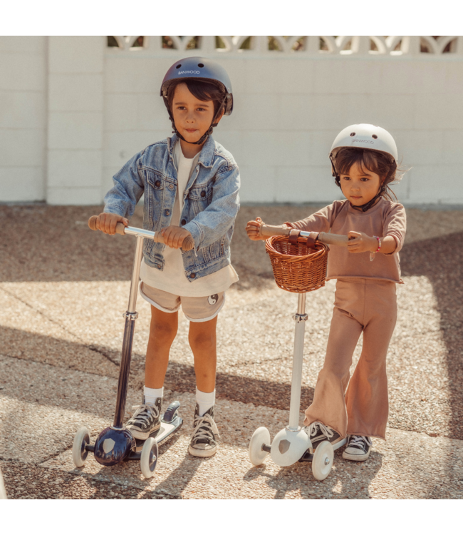 Navy microstep met 3 wielen & rieten mandje