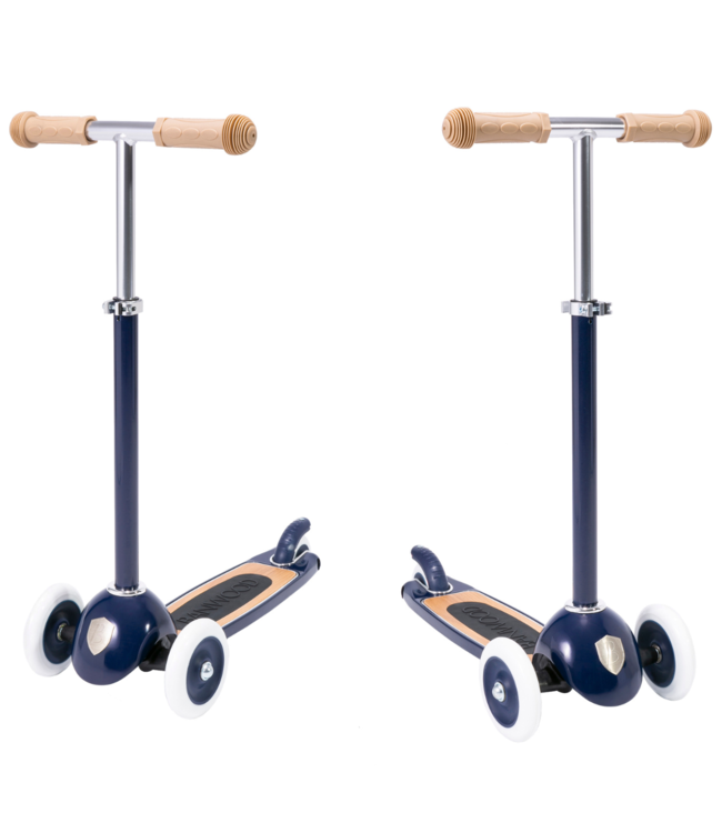 Navy microstep met 3 wielen & rieten mandje