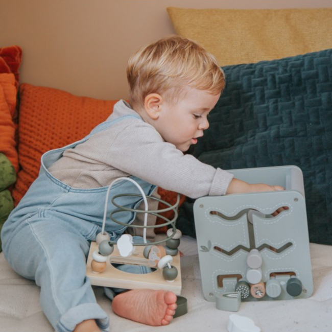 Houten activiteitencubus | Duurzaam speelplezier voor peuters| Olive