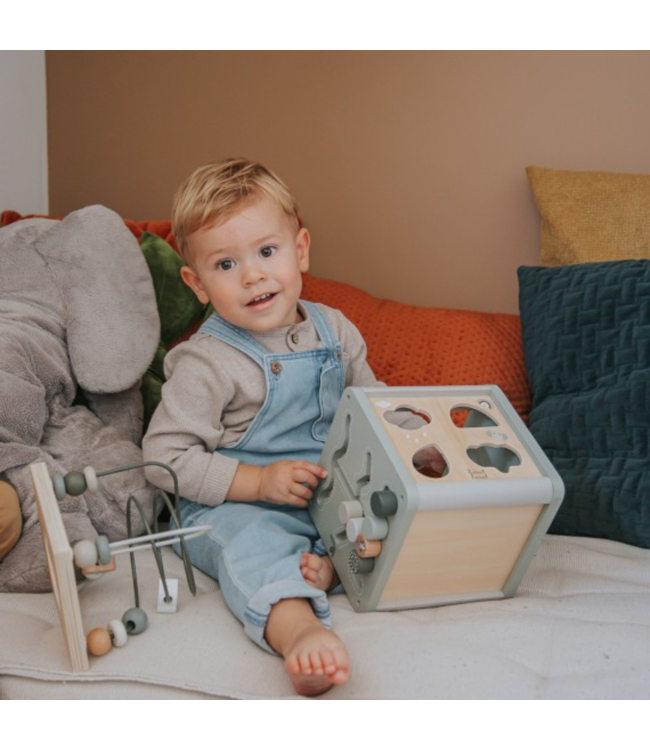 Houten activiteitencubus | Duurzaam speelplezier voor peuters| Olive