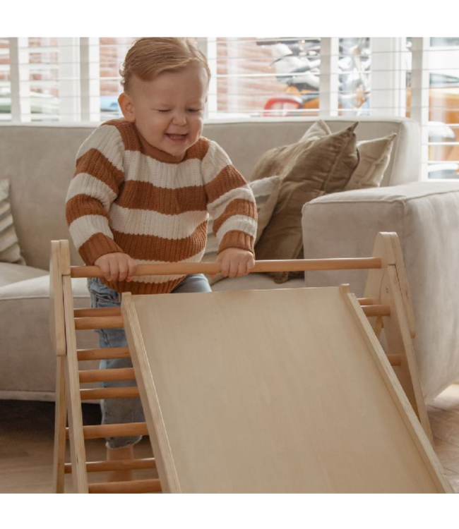 2-in-1 houten klimrek met glijbaan & klimmuur – Montessori speelplezier