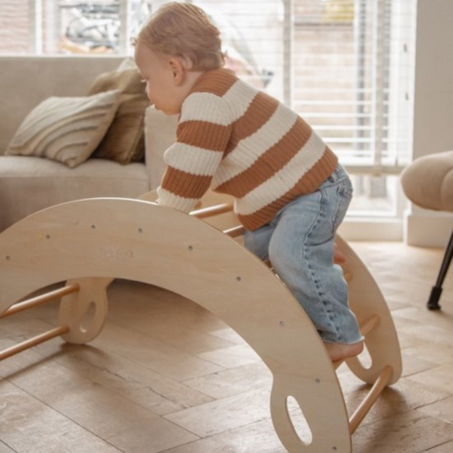 Houten klimboog voor kinderen – veelzijdig speelplezier en ontwikkeling